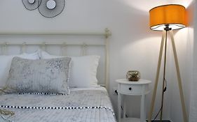 Stardust, The Apartment